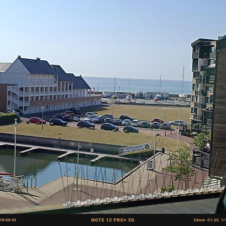 Studio Neuf Vue Mer Marina Deauville Extérieur photo